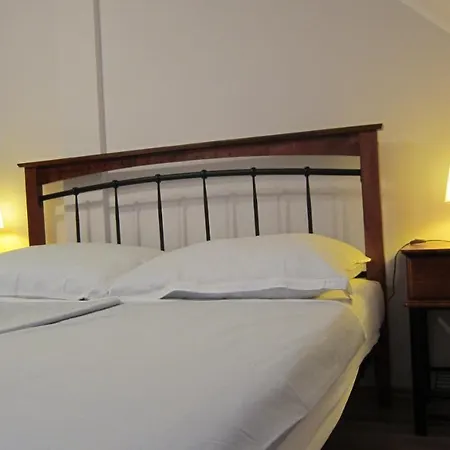 Kastelo Victoria Apartment